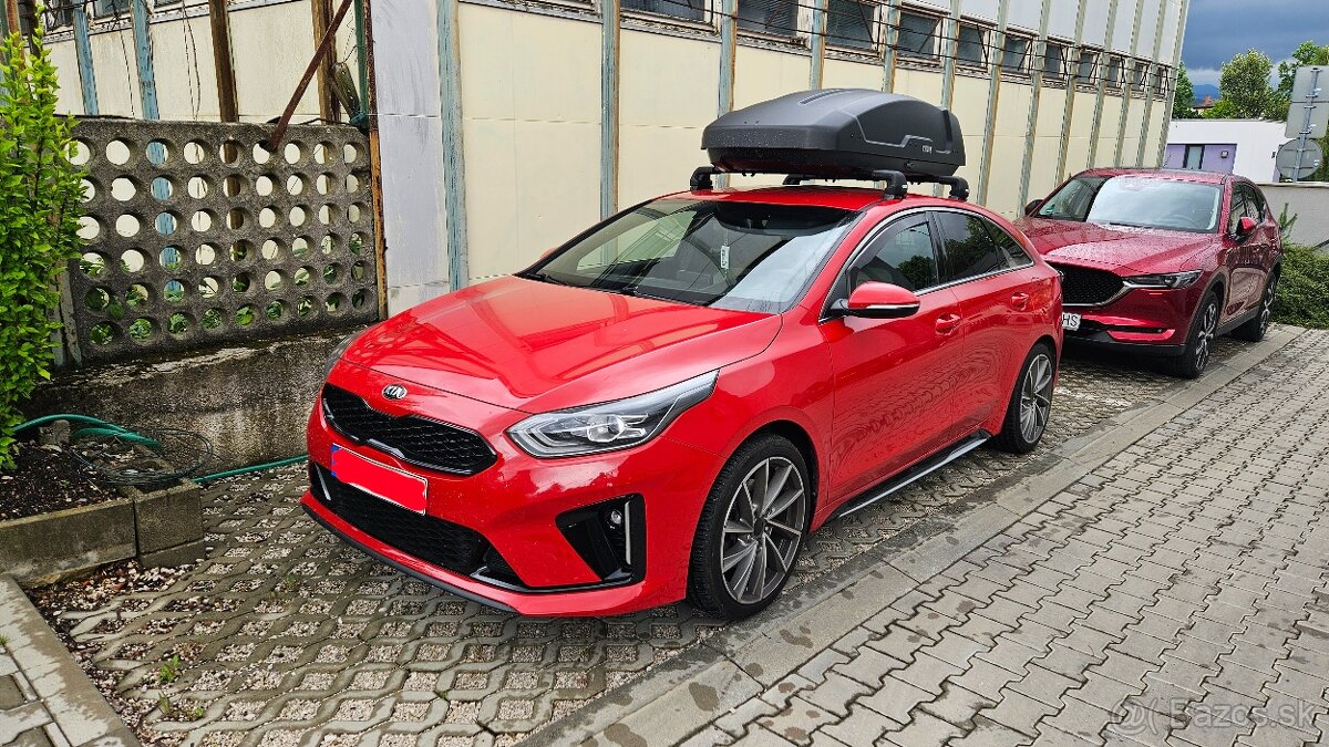 Predám strešný box THULE Force XT M - 6