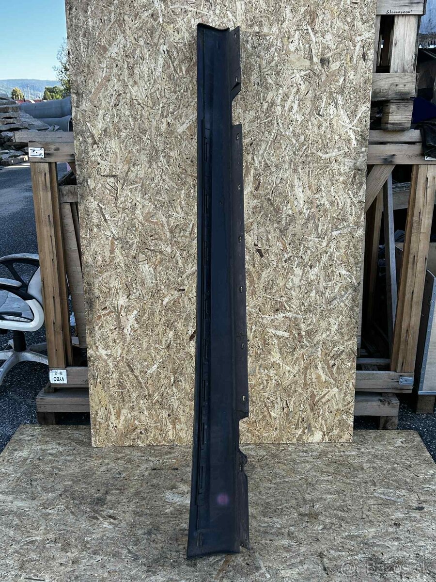 Spodné prahy M-packet – BMW 3 E90 predfacelift – Le Mans Bla - 6