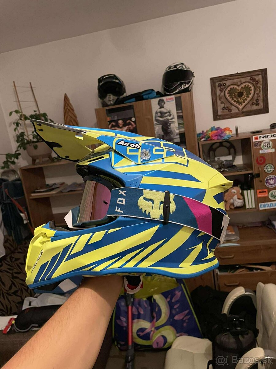 Prilba Airoh Twist 2.0 Frame modrá fluo 21 + okliare fox - 6