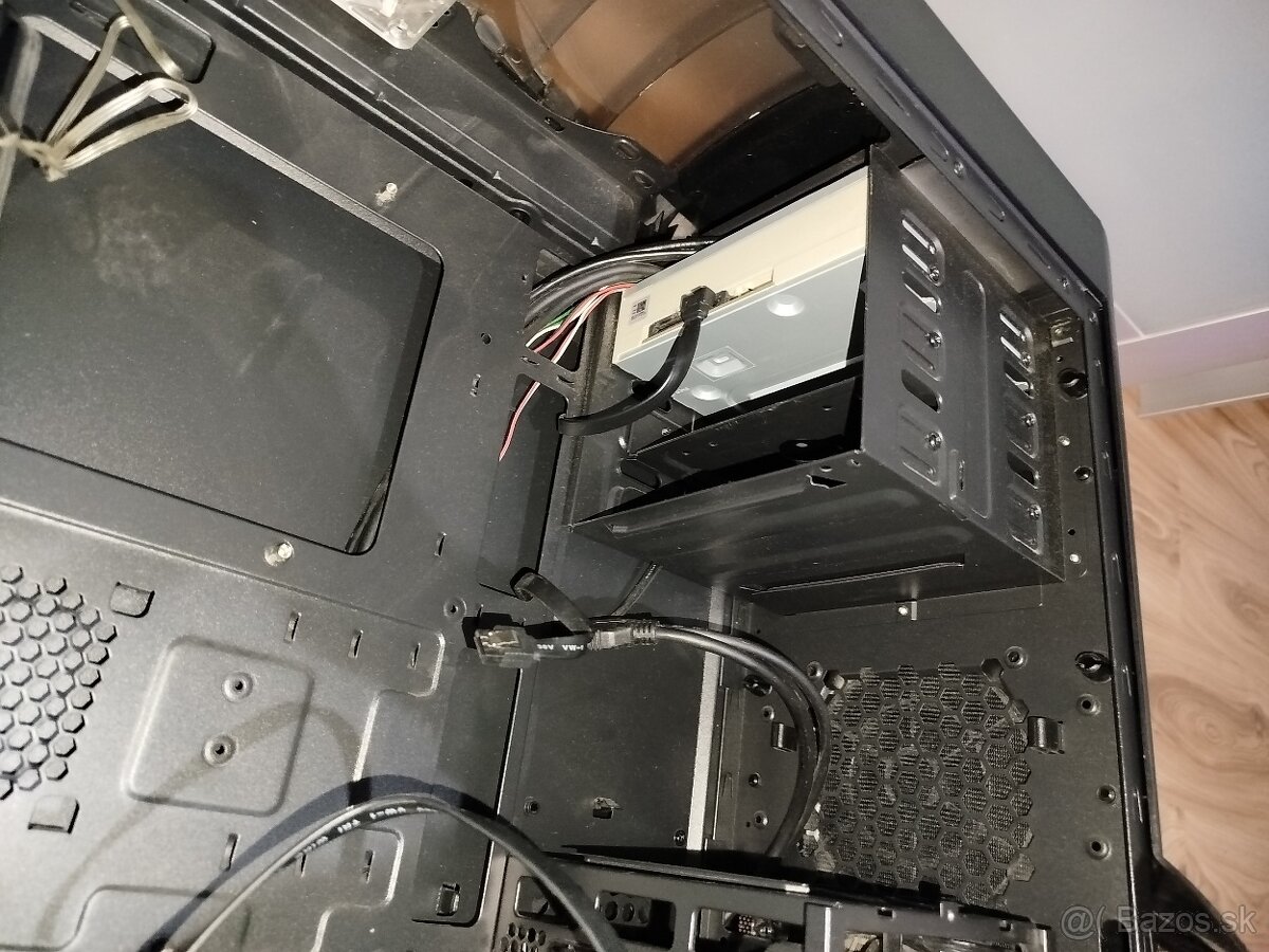 Herná PC skrinka Zalman Z11 Neo + DVD mechanika | Top stav - 6