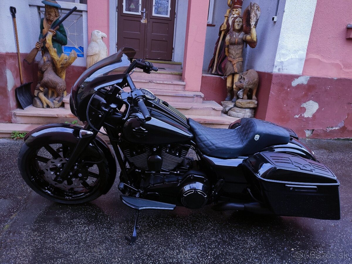 HARLEY DAVIDSON ROAD KING FLHR CUSTOM SPECIAL - 6