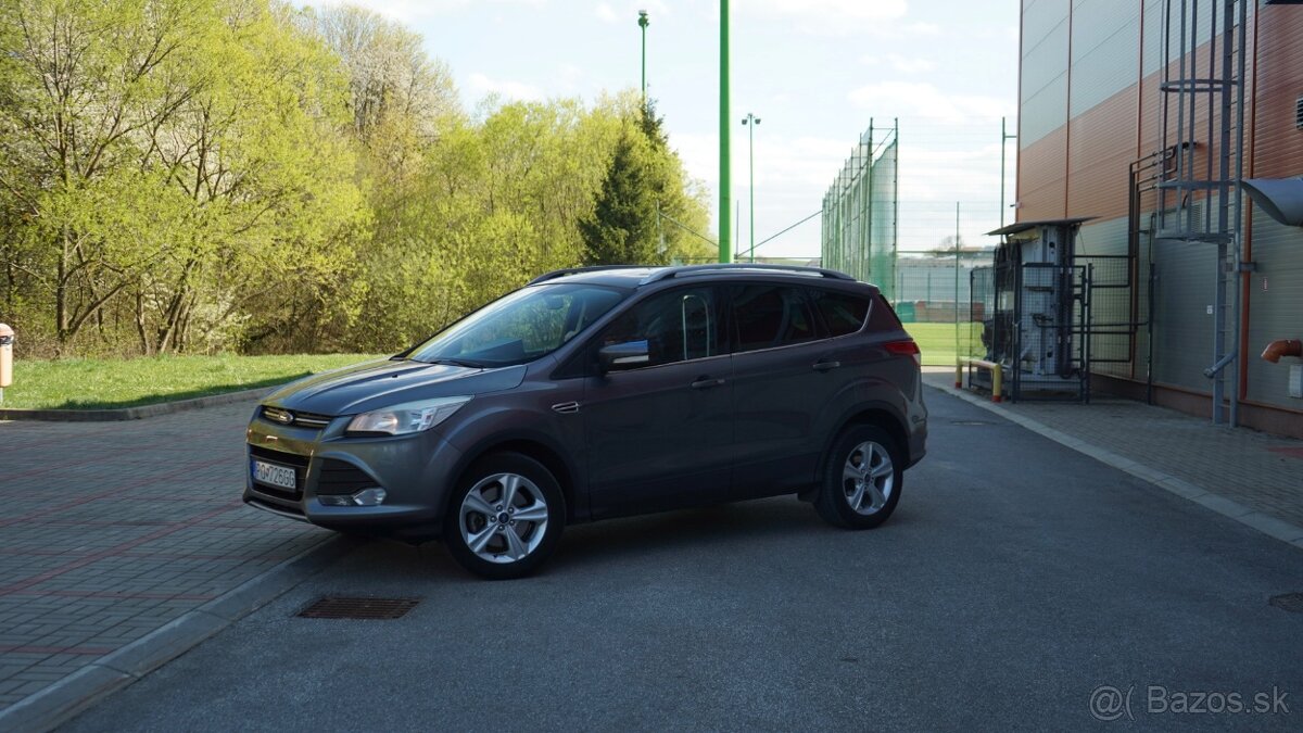 Ford Kuga 2.0 - 6