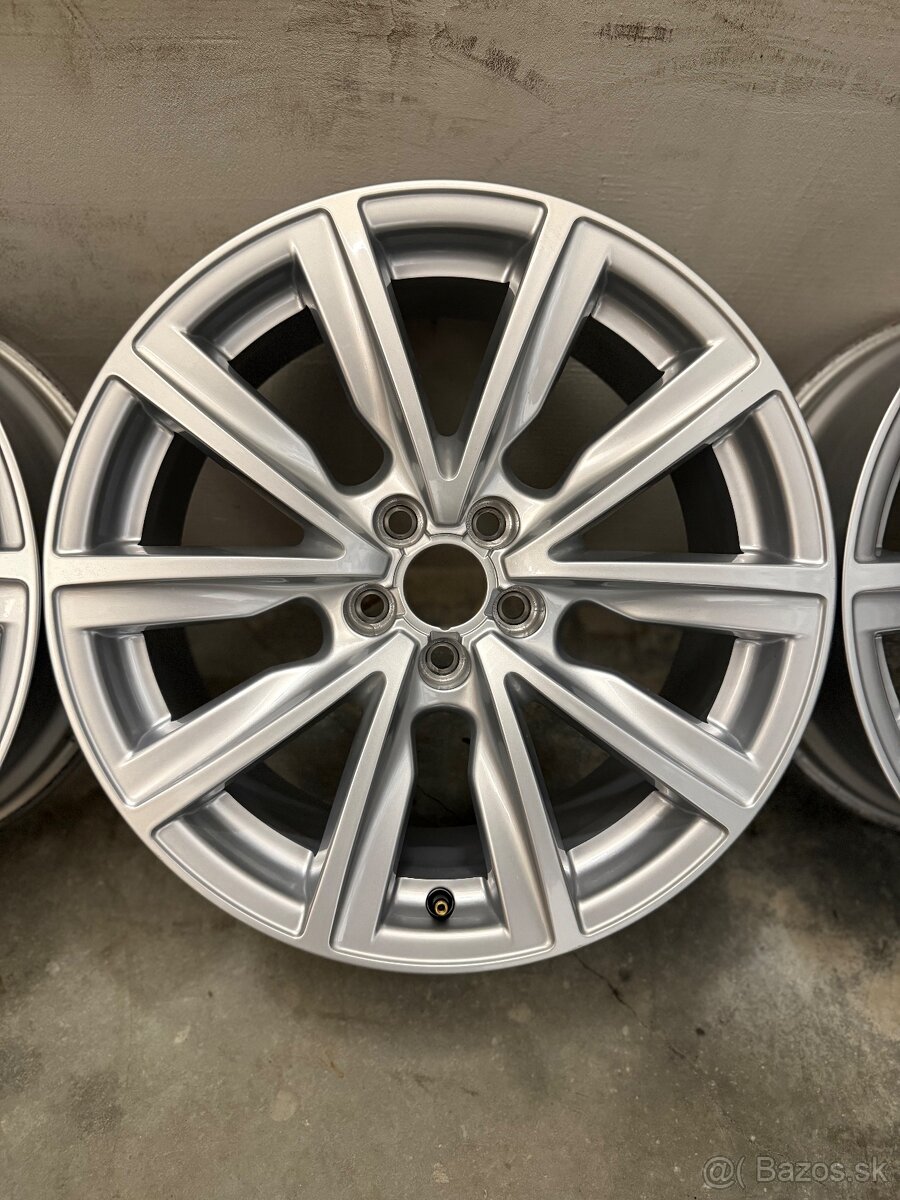 Hliníkové disky 5x100 R17 Audi A1 , Kamiq , Scala, Fabia - 6