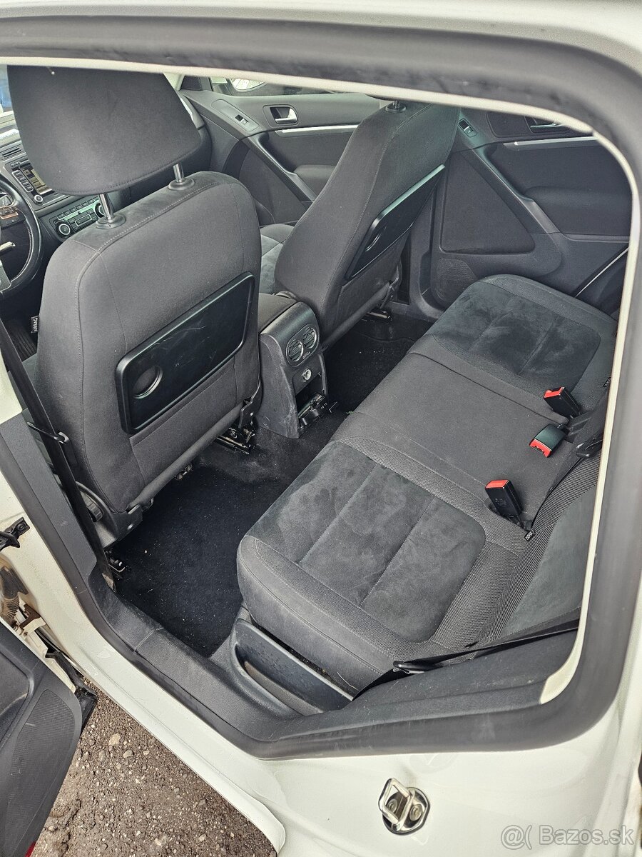 Volkswagen Tiguan - 6