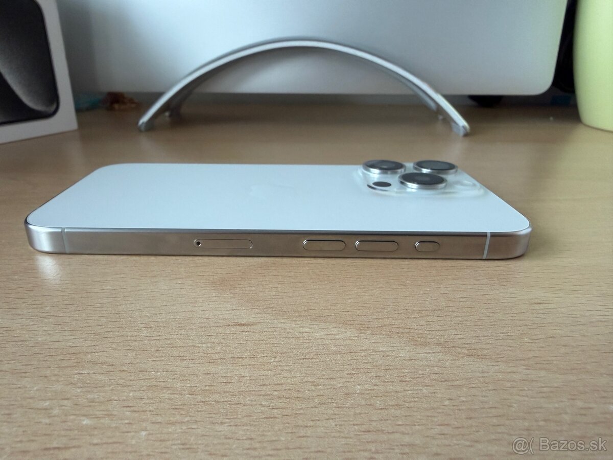 iPhone 15 Pro 256 GB - 6