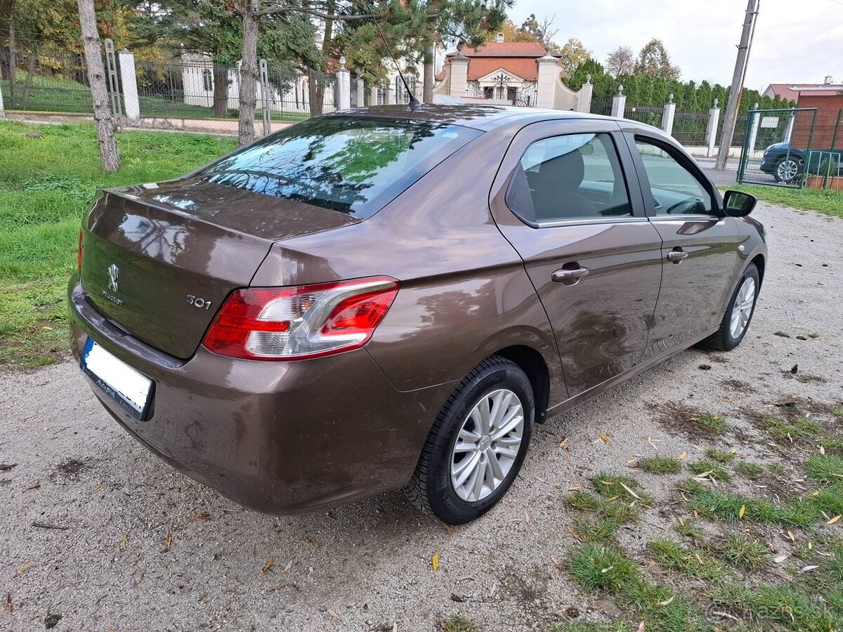 Peugeot 301 1.6HDI exclusive - 6