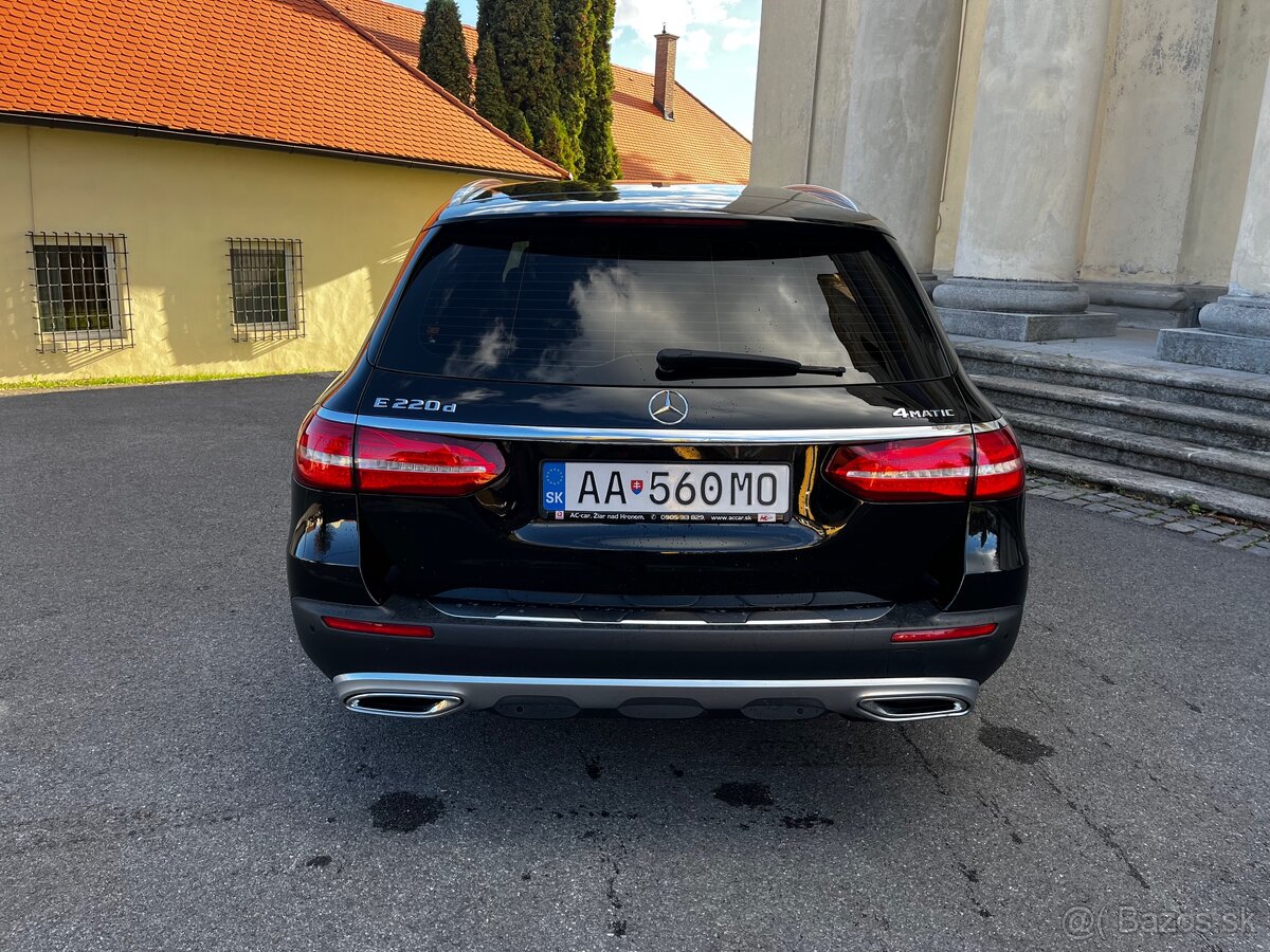 Mercedes Benz E220d All Terrain 4matic 11/2019 Historia MB - 6