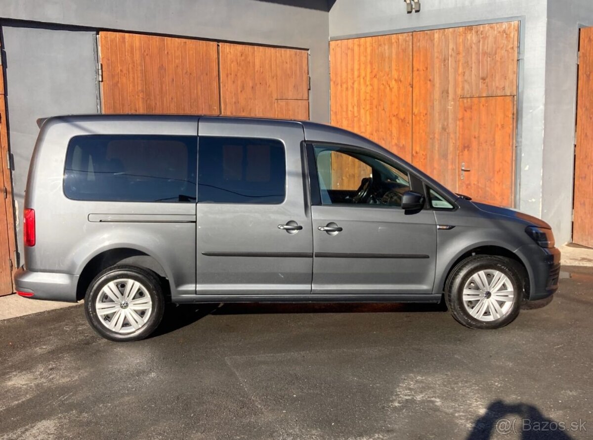 VOLKSWAGEN CADDY MAXI 2,0TDi 4MOTION 7míst - 6