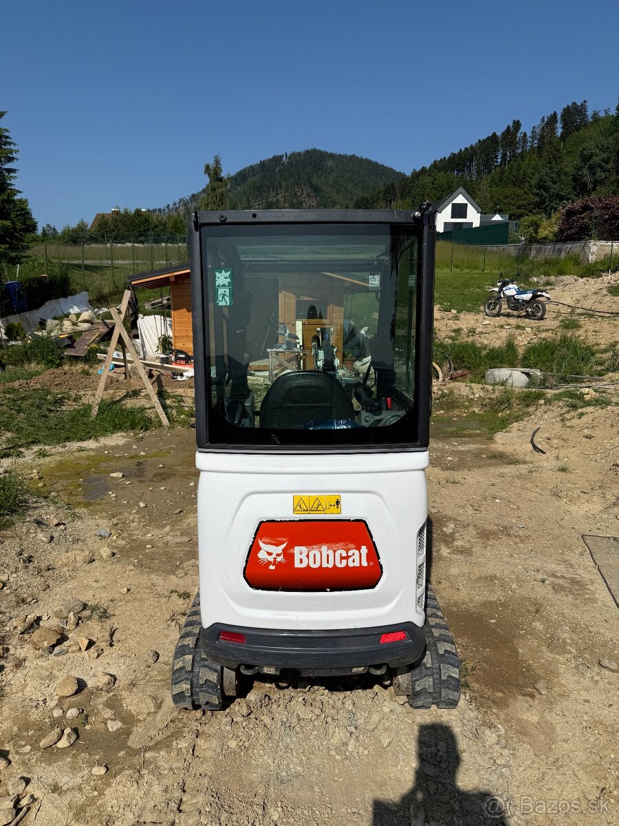 Minibager bobcat e17 - 6