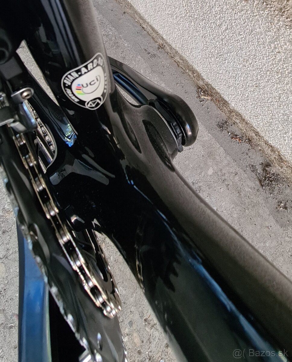 Bianchi Aria Disc Rival eTap AXS 12sp - 6