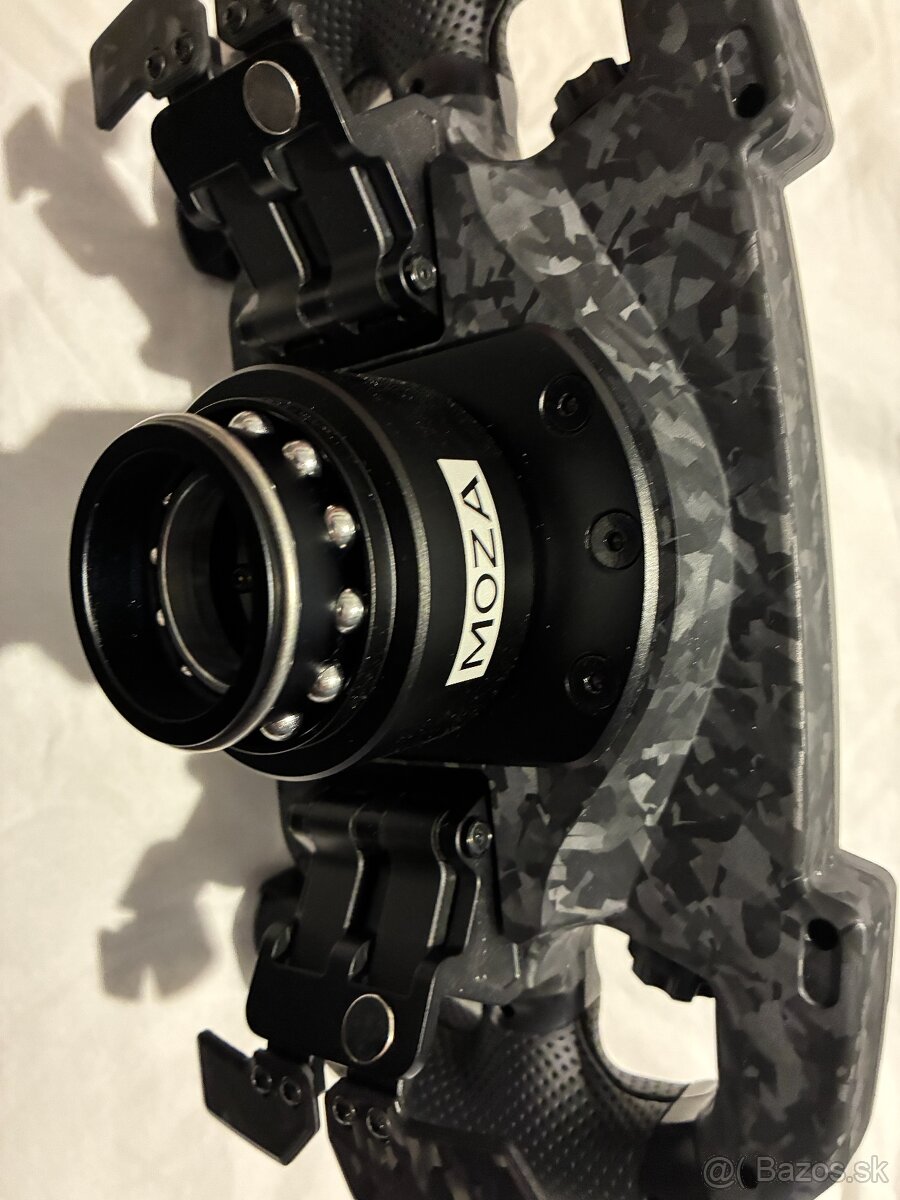 Moza R5 Budle + GT volant Moza GS V2P - 6