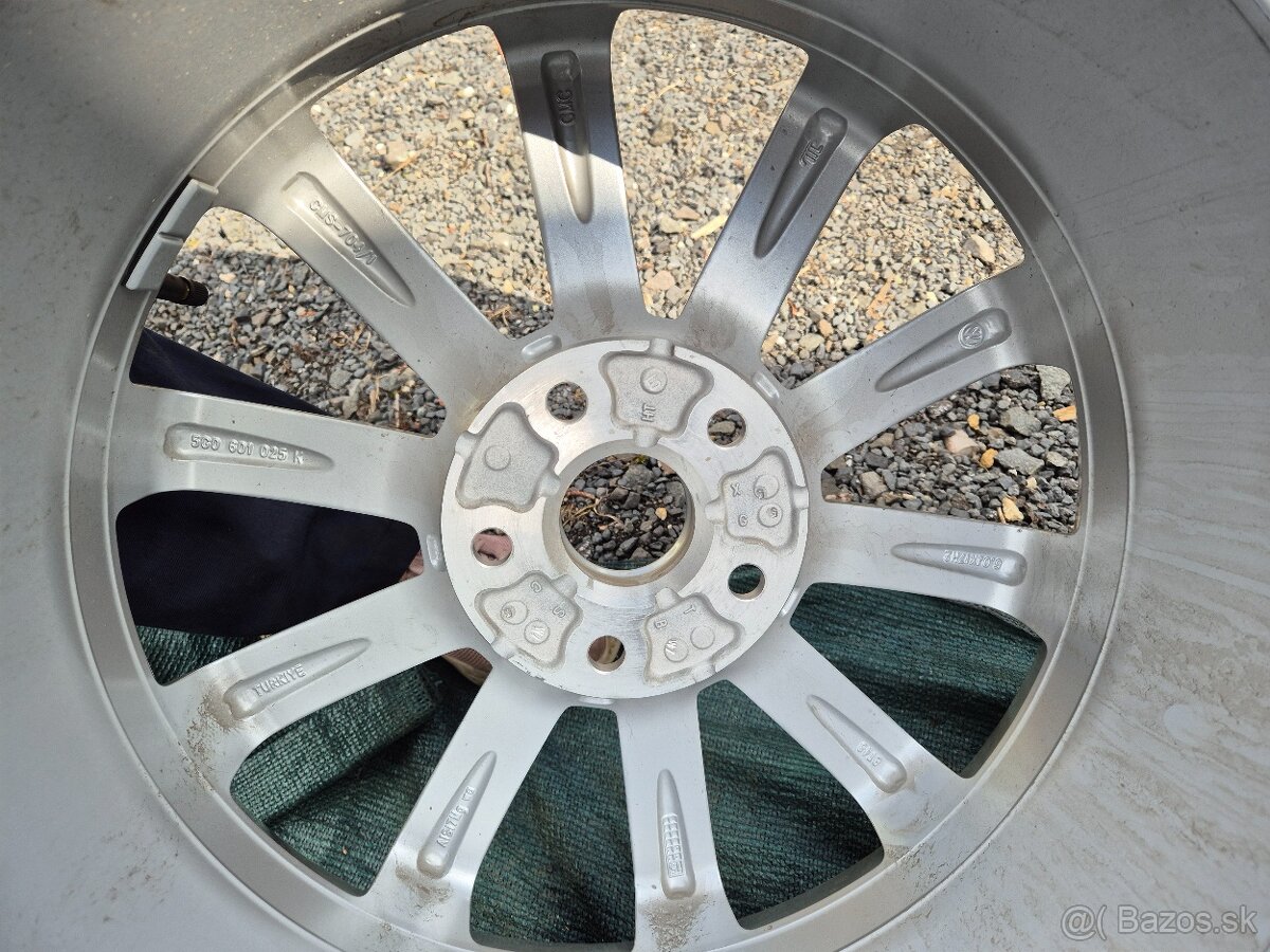 Nepoužitá Zimní kola Volkswagen Golf 7 R17 Dijon et48 - 6