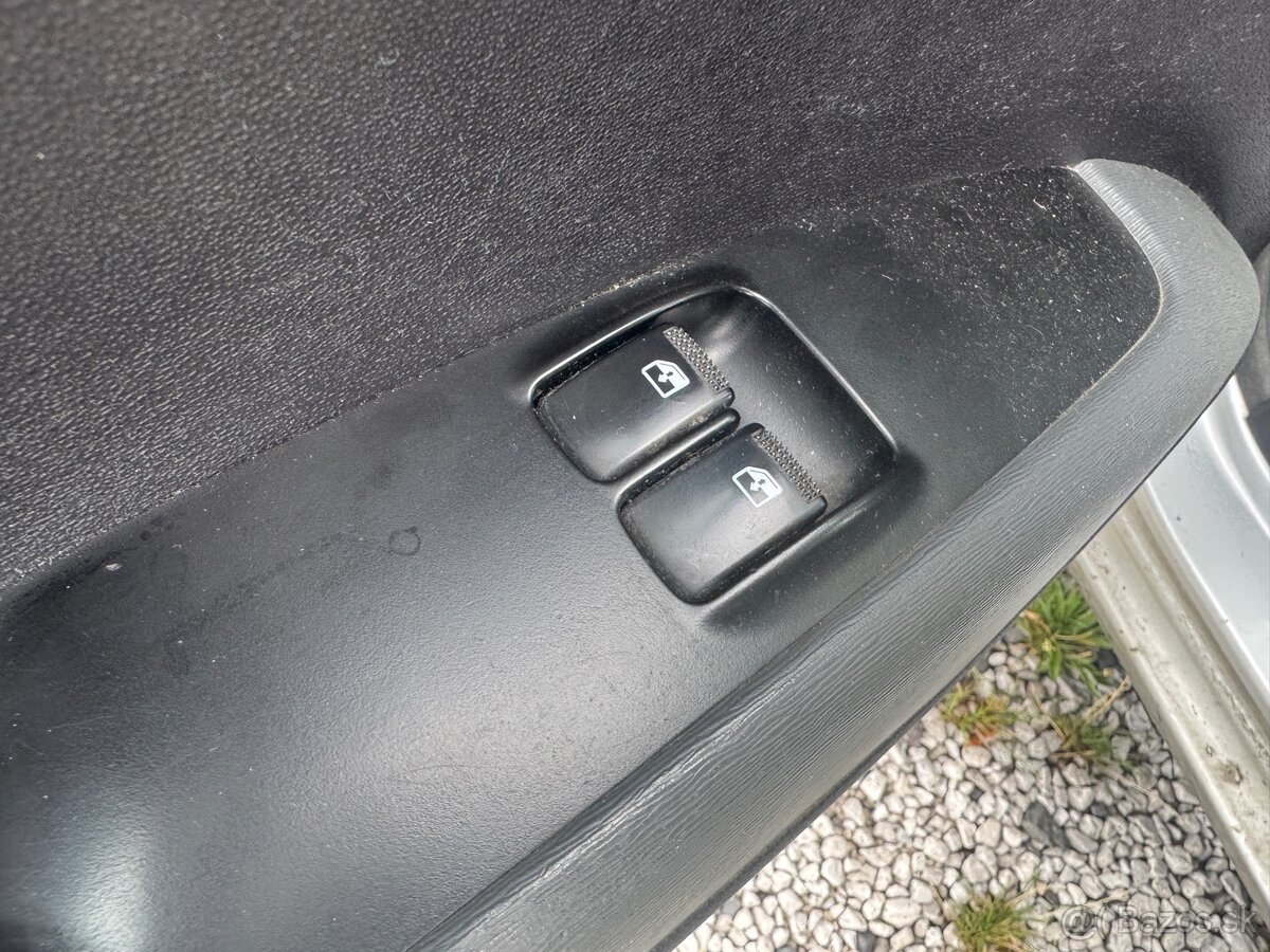 Hyundai i10 1.1 48,5kw - 6