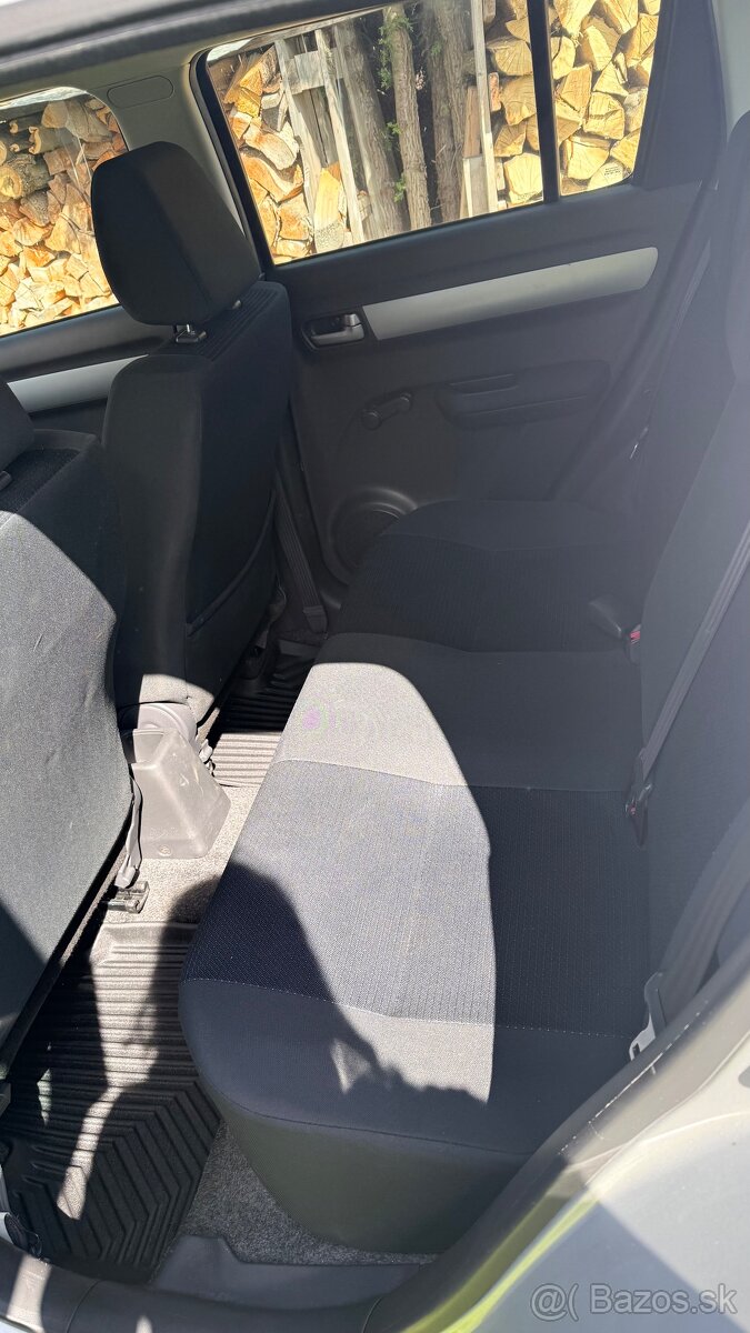 Suzuki Swift 2008 - 6