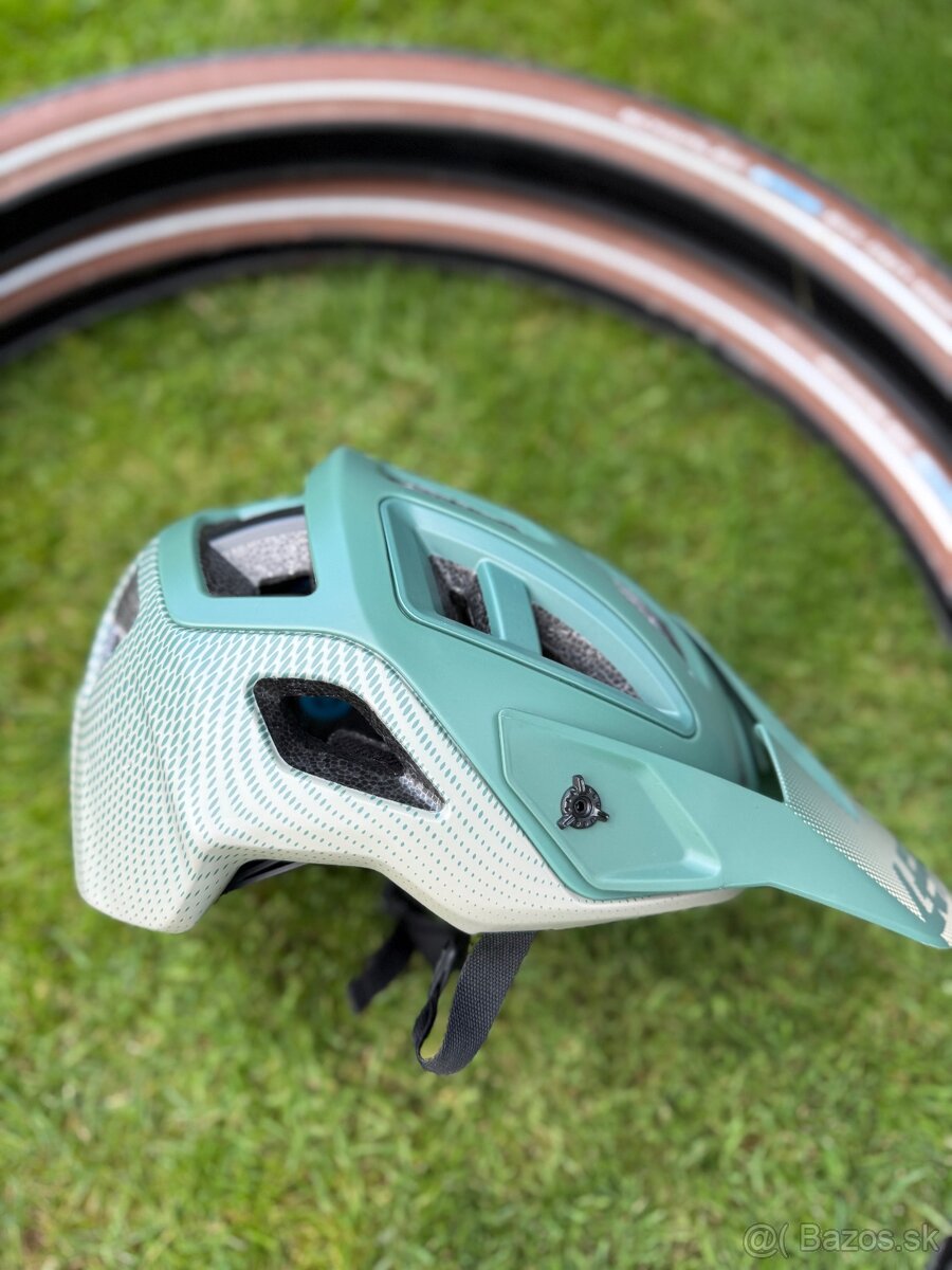 Elektrobicykel CUBE Touring Hybrid - 6