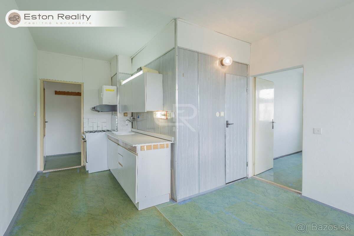 REZERVOVANÉ 3-izbový byt s loggiou, 72 m2, Mirka Nešpora - 6