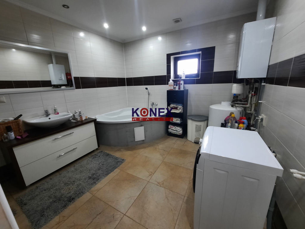 MODERNÝ RODINNÝ DOM v mestskej časti TOPOĽANY - 6