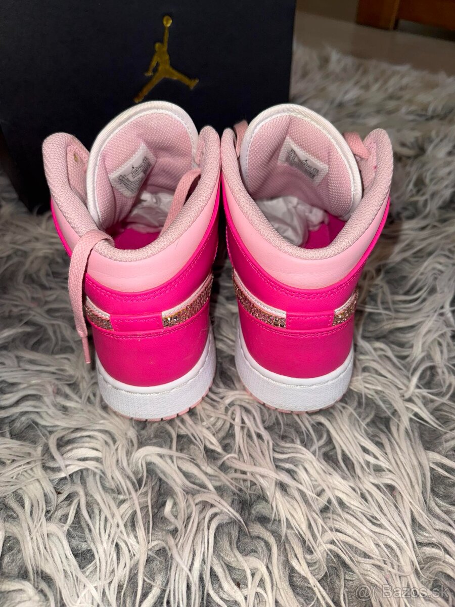 Nike Air Jordan 1 Mid GS Pink original swarovski - 6