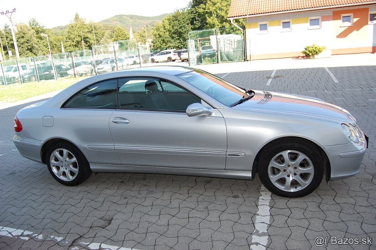 Mercedes-Benz CLK - 6