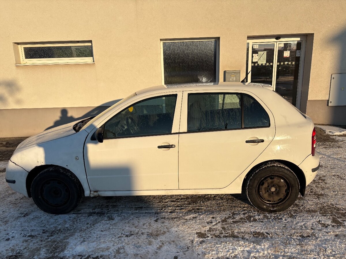 Skoda fabia 1.4mpi - 6