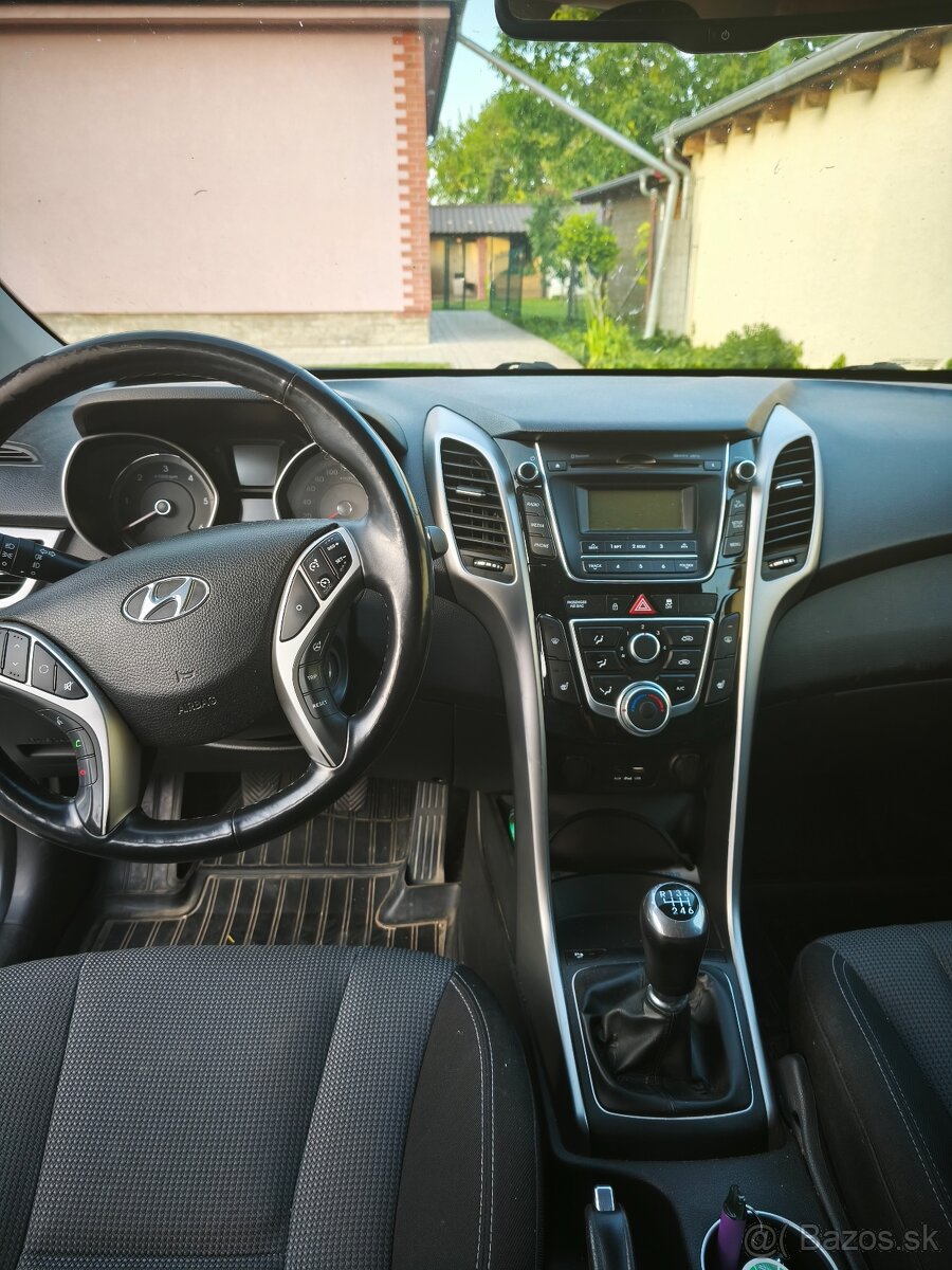 Hyundai i30 CW - 6