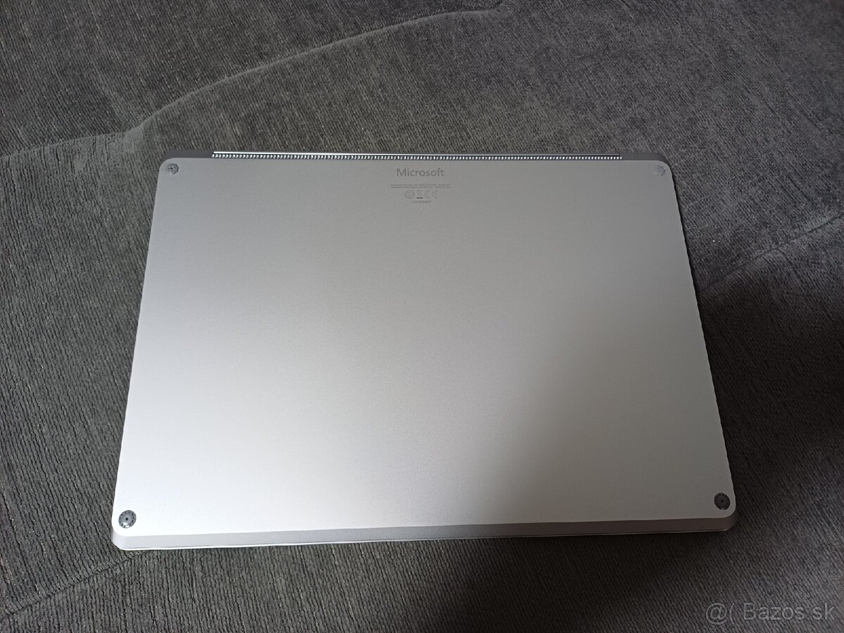 Microsoft Surface Laptop 3 – i7 / 16 GB RAM / 256 GB SSD - 6