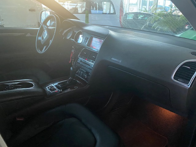 Audi Q7 3.0 V6 TDI Quattro S tronic S-line 7-miestne SK ŠPZ - 6