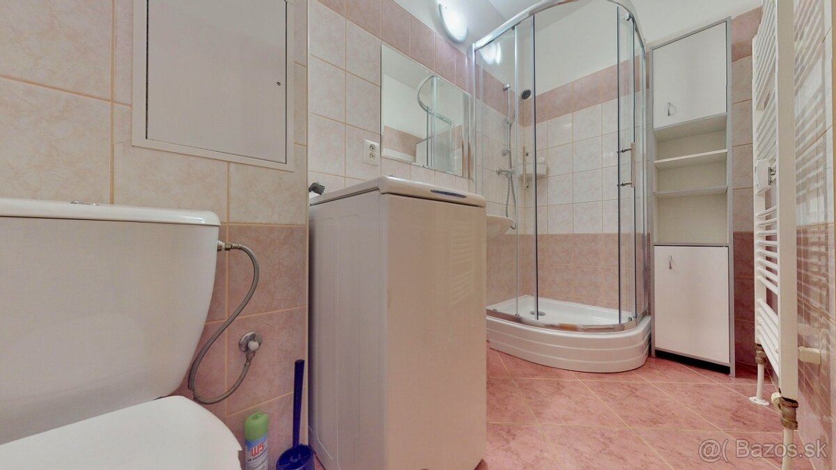 GEOLOGICKÁ ul. - BA II - staršia novostavba - 6