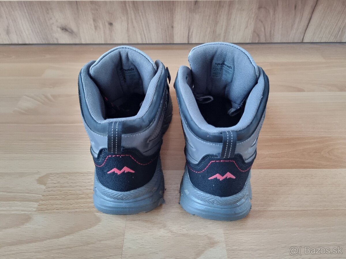 Chlapčenské prechodné topánky zn. Sprandi, veľ. 40 - 6