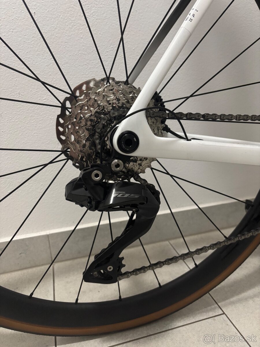 TREK MADONE SL 6 model 2025 velikost L - 6