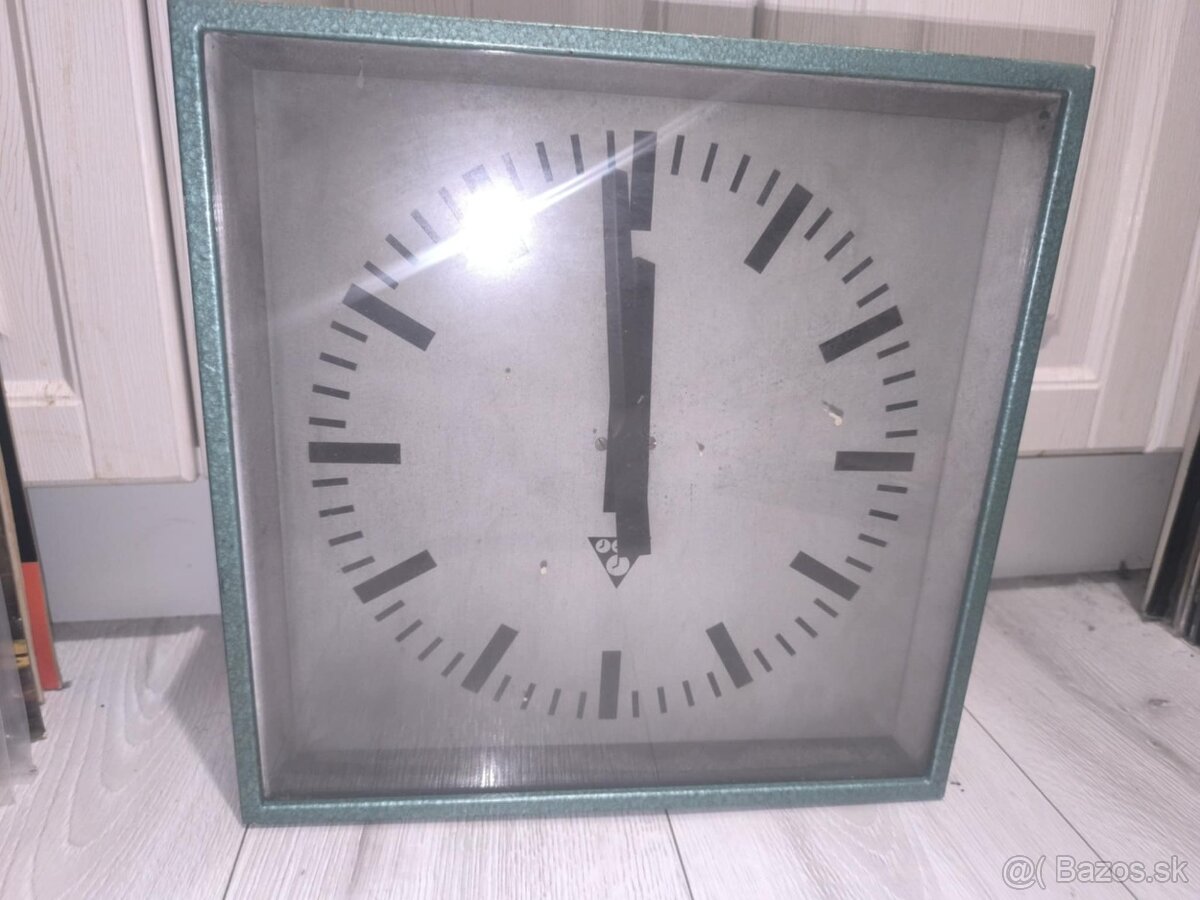 Hodiny Pragotron C30 - 6