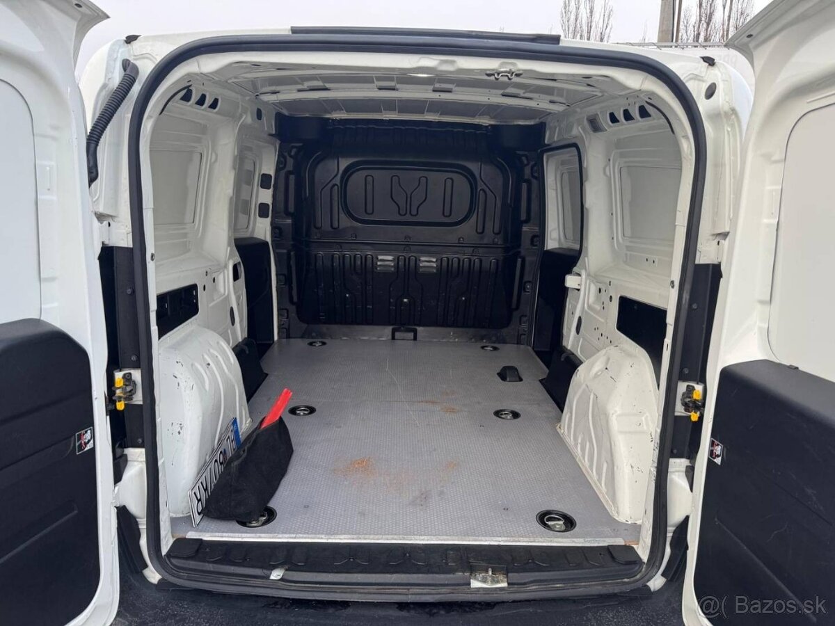 Opel Combo L2 66KW NOSNOST 800KG - 6