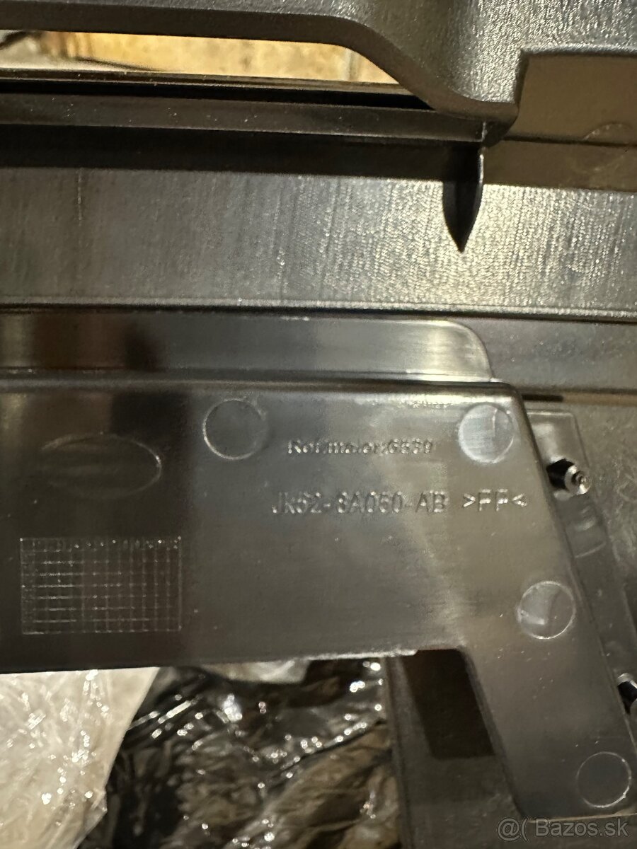 Predná Maska Range Rover Sport L494 - 6