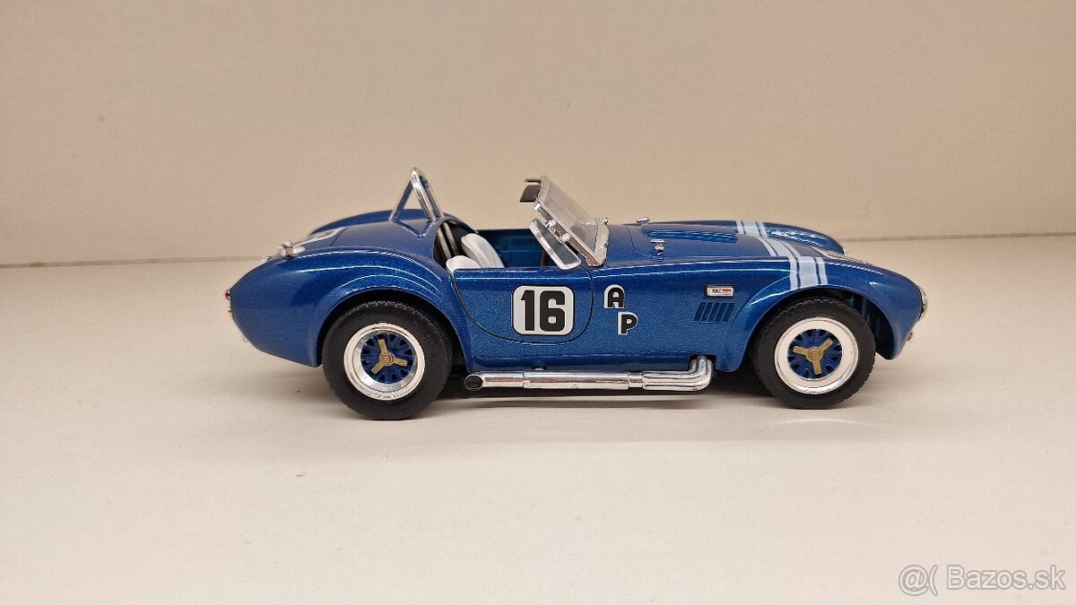 1:18 SHELBY COBRA 427S/C - 6