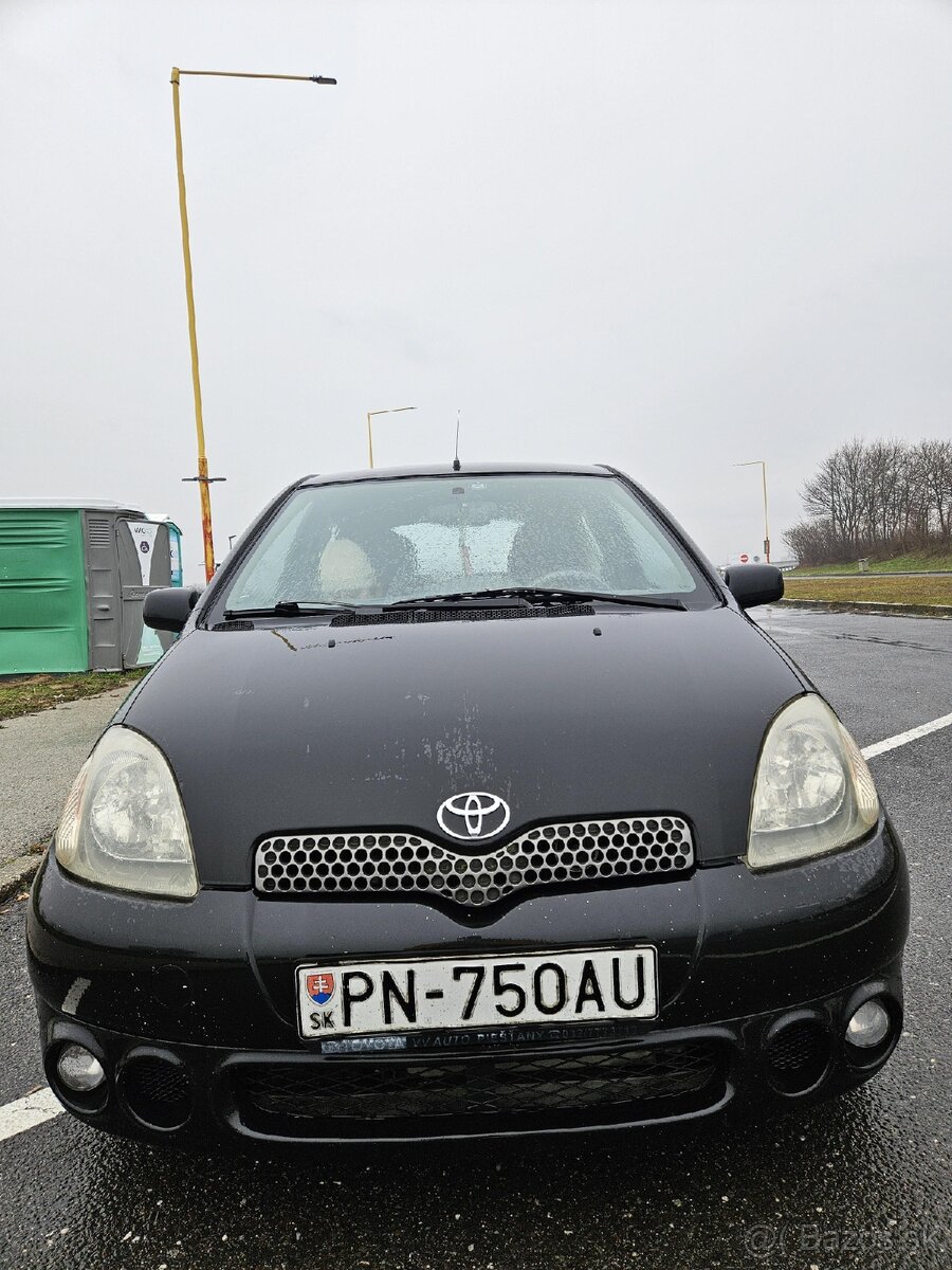 Yaris 1.3i Linea Luna - 6
