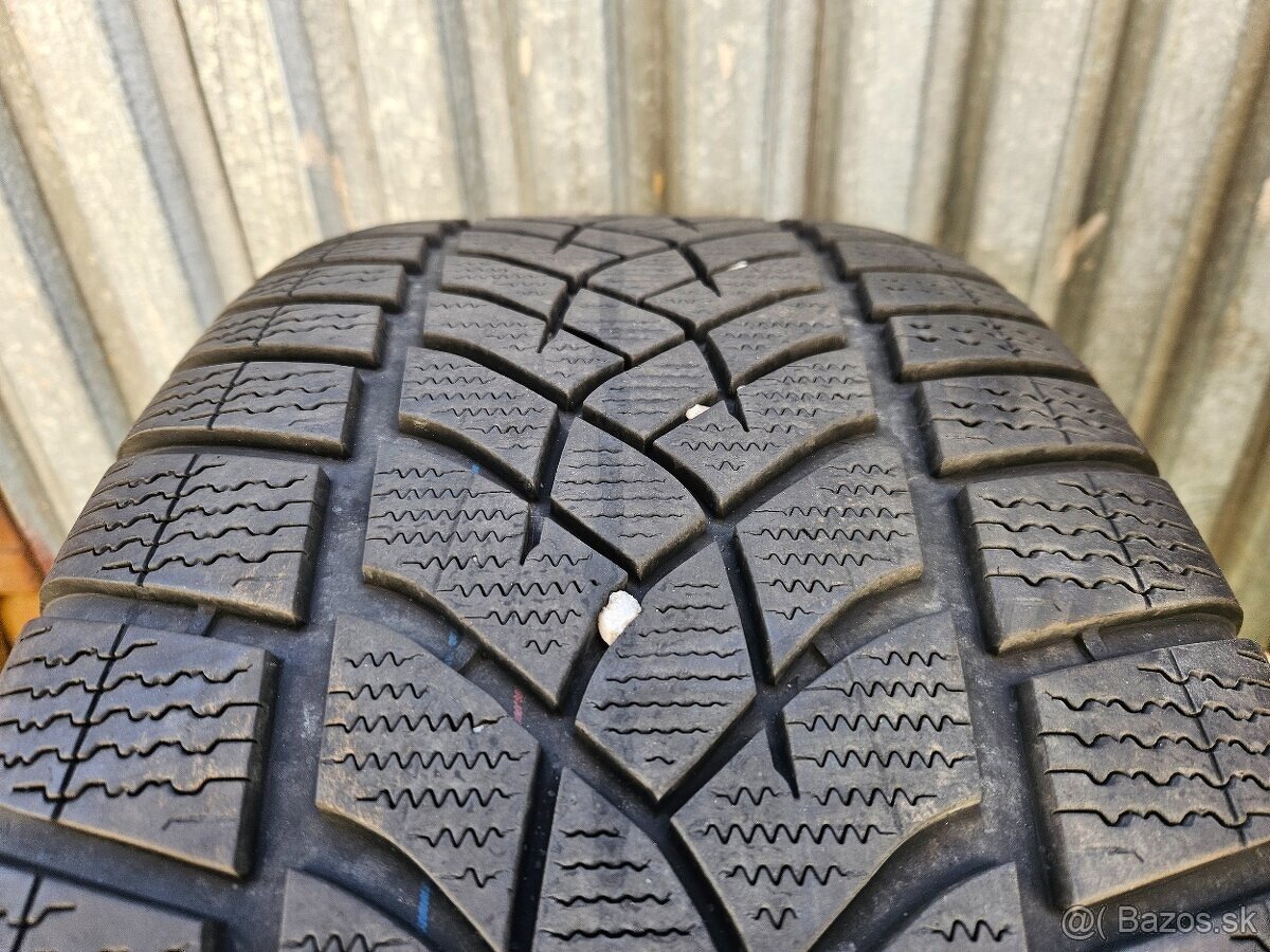 2 ks zimné pneumatiky GoodYear Ultragrip - 235/55 r19 - 6