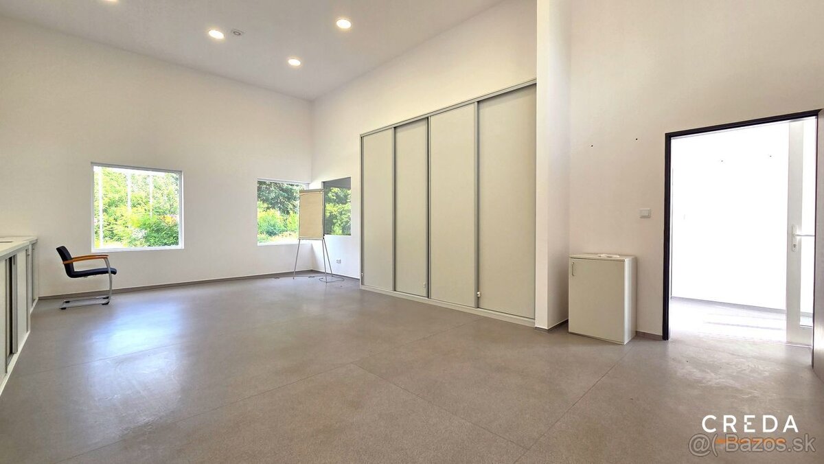 CREDA | prenájom komerčný objekt, Nitra, Novozámocká - 6