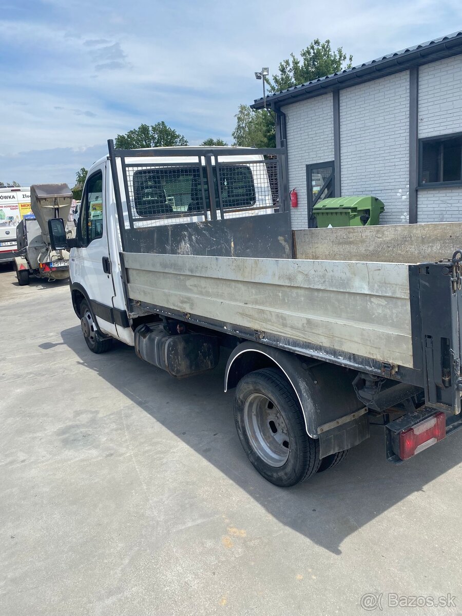 Iveco Daily IV Vyklapač - 6