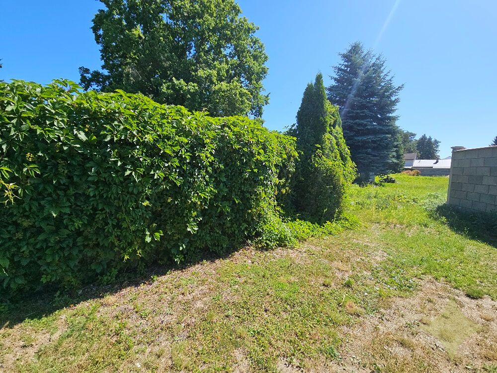 PRIEVIDZA – Staré sídlisko / DOBRÁ POLOHA / Pozemok 1350 m2, - 6