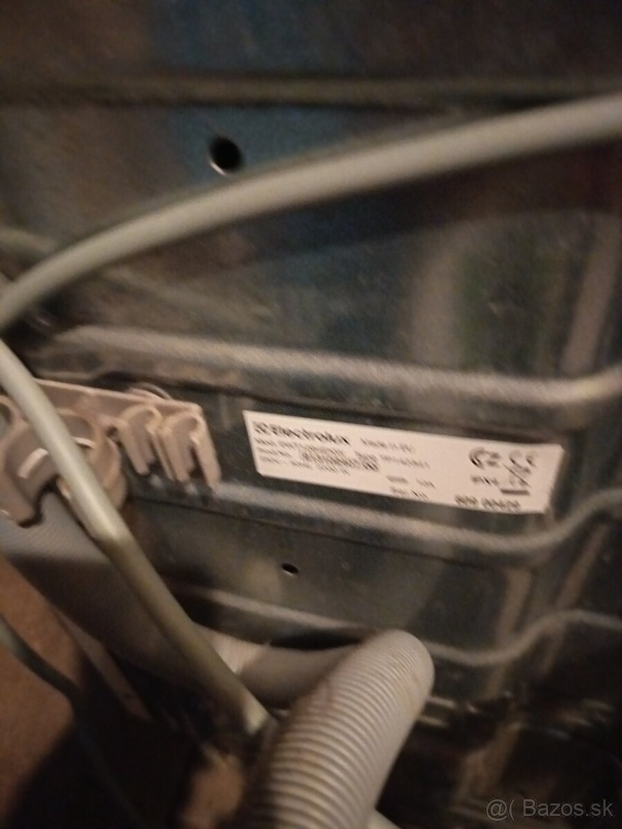Predám práčku Elektrolux - 6