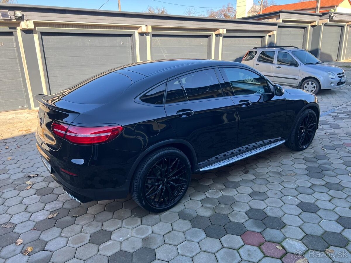 Mercedes-Benz GLC 250 Coupe AMG Night 4Matic - 6