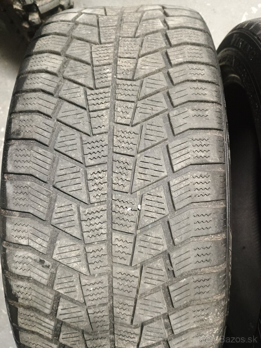 225/45 R17 zimné - 6