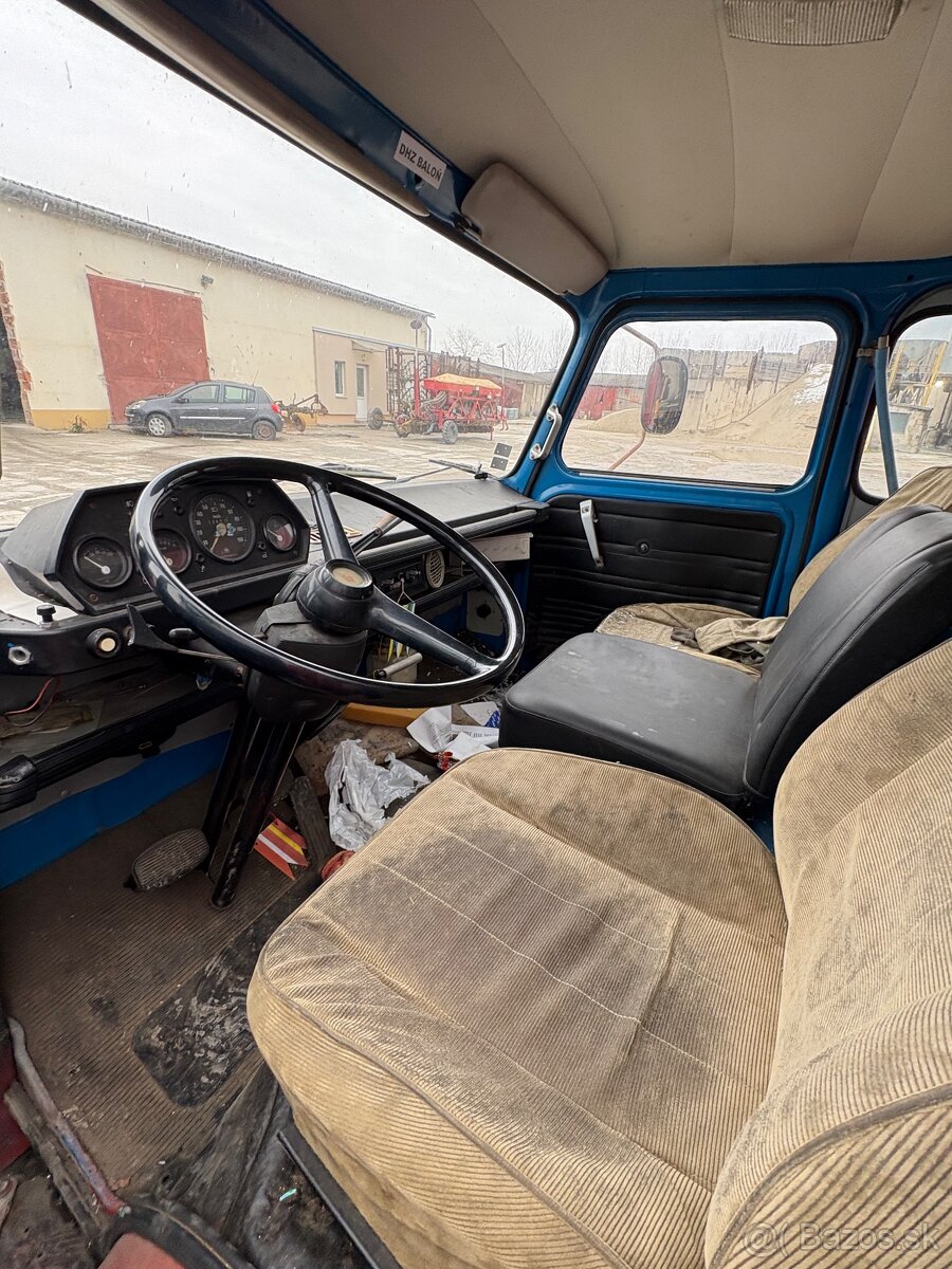 Predam Avia A30 hasici - 6