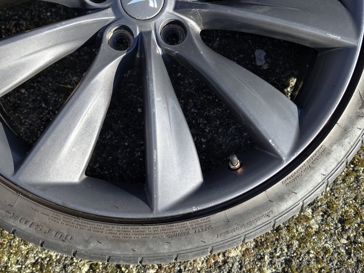 5x120 R21 originál tesla model S - 6