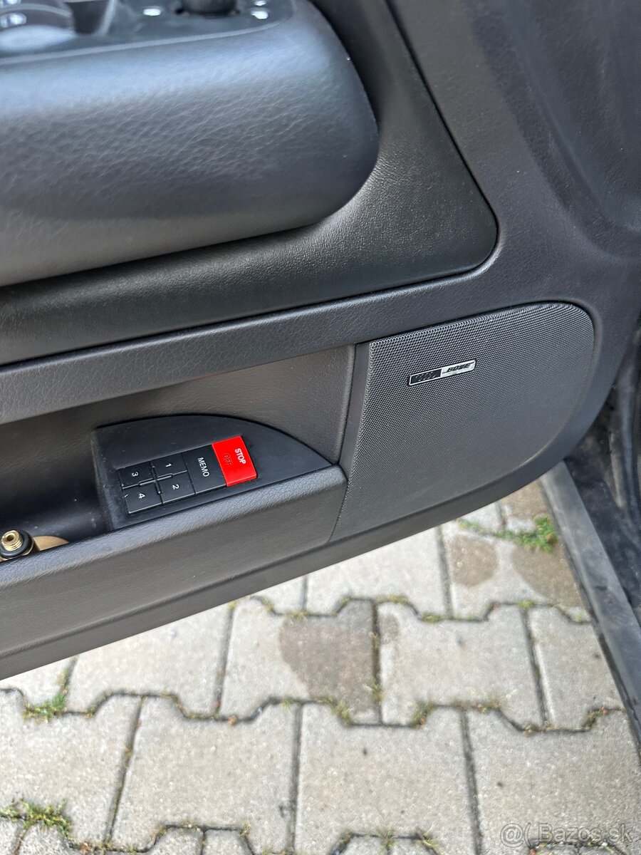 Audi S4 b6 Avant 4.2 V8 LPG – 2004 – čierna metalíza - 6