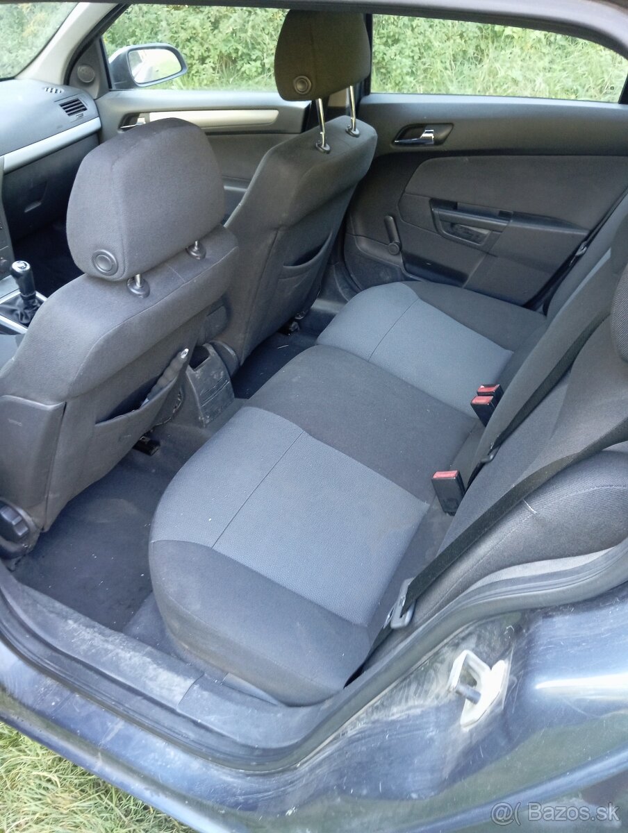 Opel Astra combi 1,7 cdi - 6