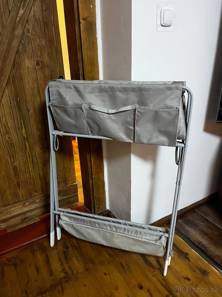 Skladací prebaľovací pult - 6