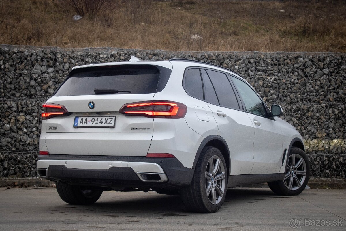 BMW X5 xDrive 45e 210kW AT/8 2020 - 6