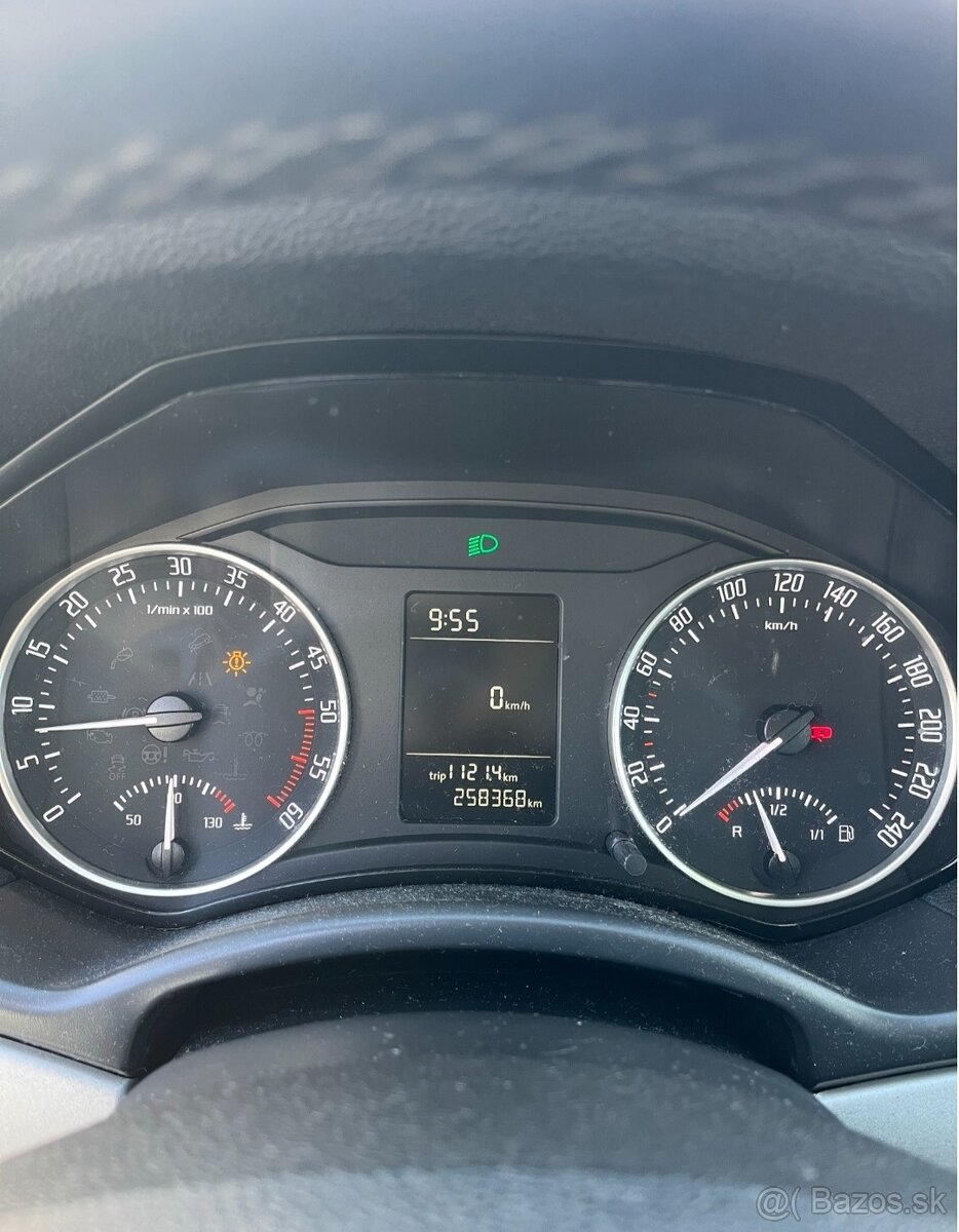 Škoda Octavia 2 1.6 TDI - 6