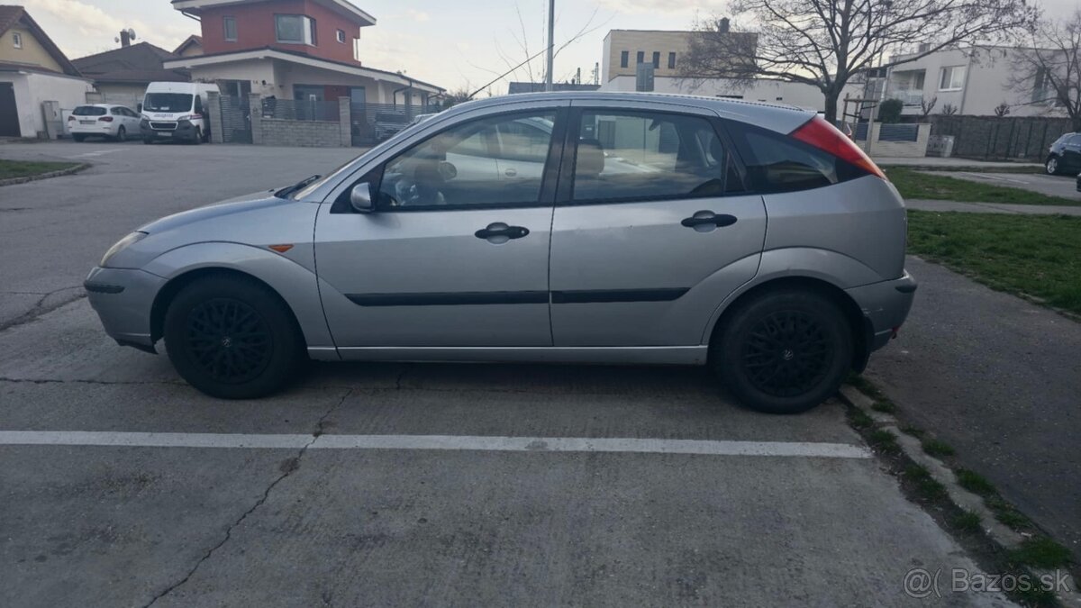 Predám Ford Focus - 6